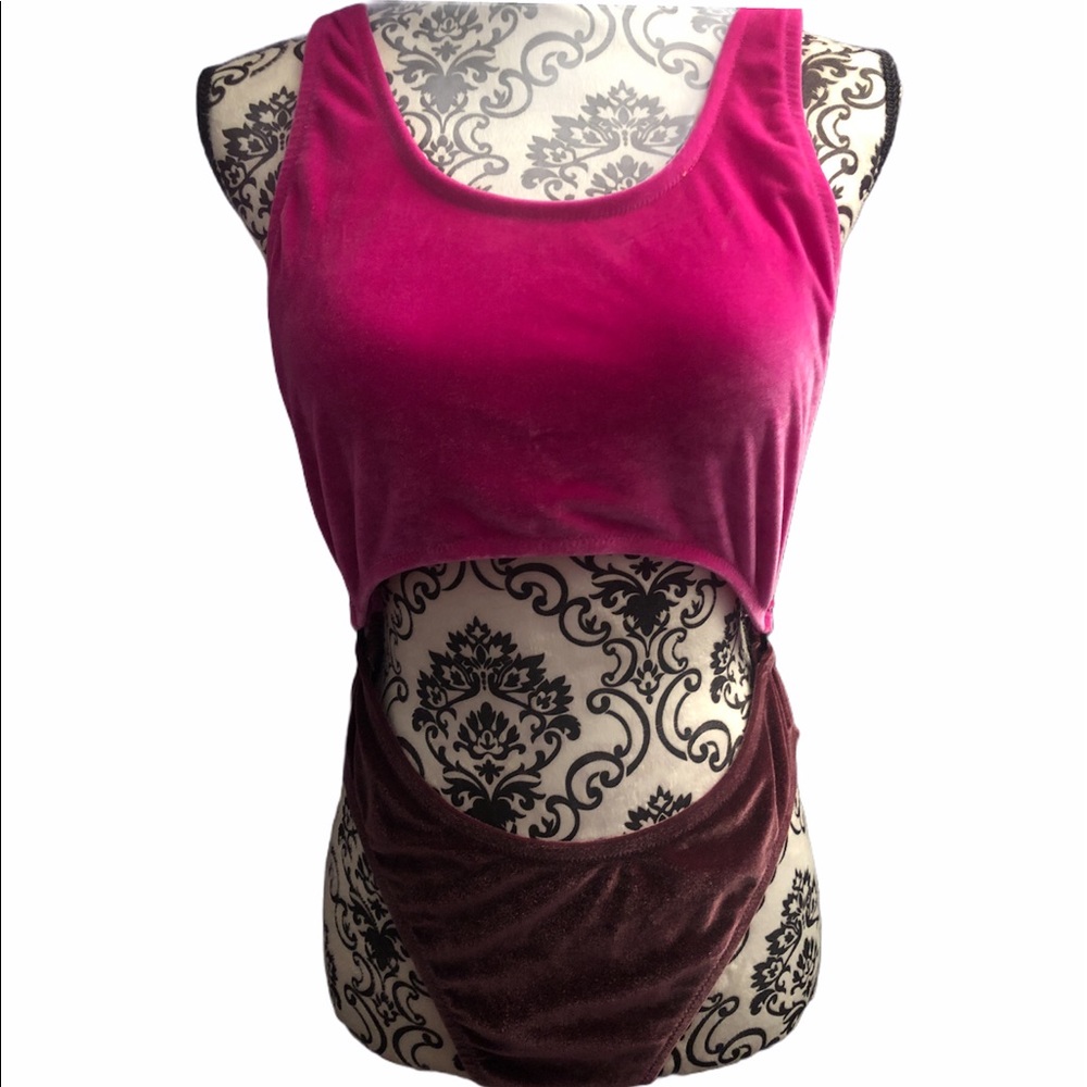 PINK velvet one piece cutout